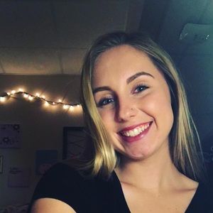 Meet your Posher, Leighanne